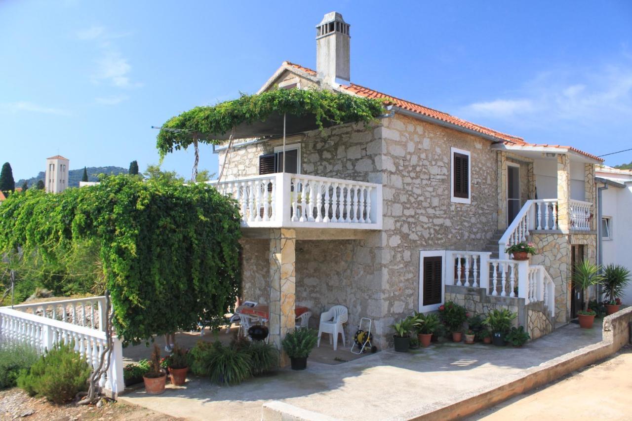 Apartments With A Parking Space Sali, Dugi Otok - 8084 Esterno foto